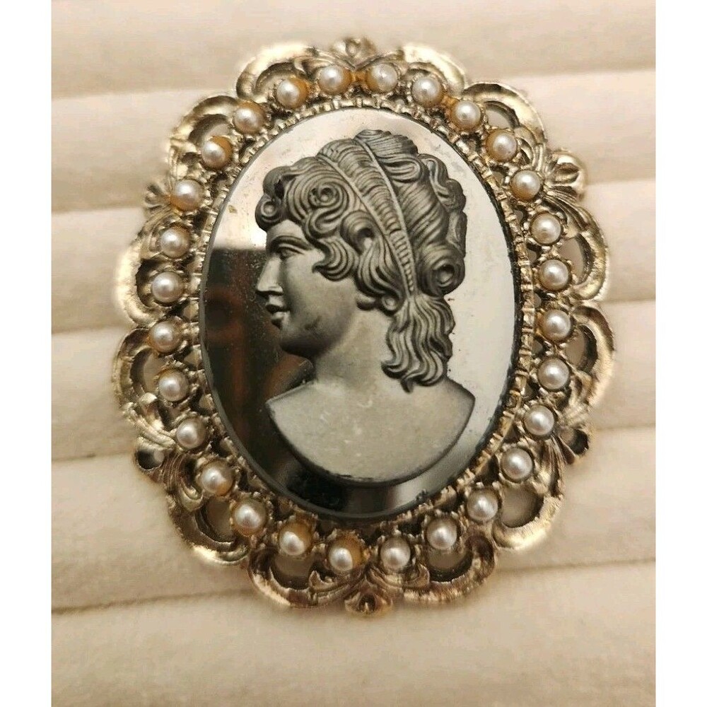 Vintage Victorian Black Glass Cameo With Faux Pearls Pendant And Brooch